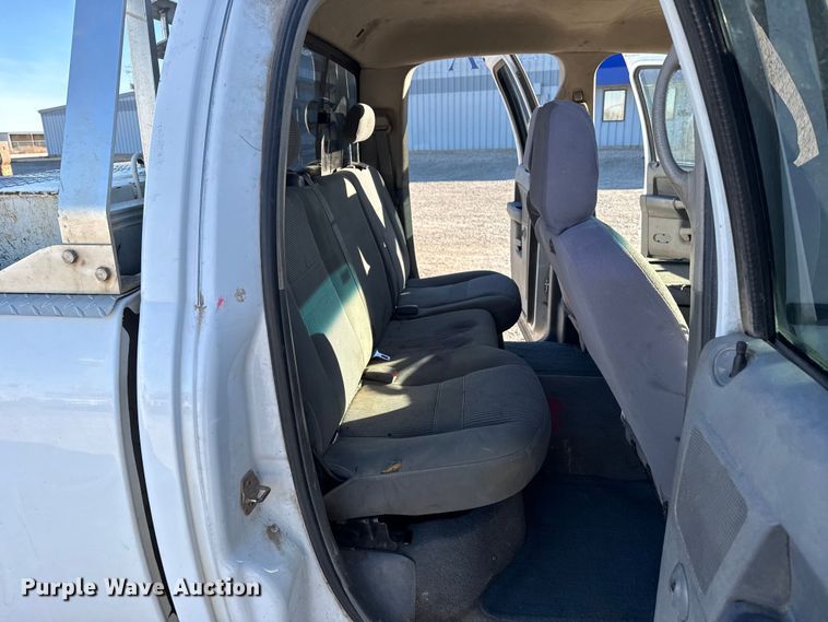 image for item EP2901 2006 Dodge Ram 2500 Ext. Cab pickup truck