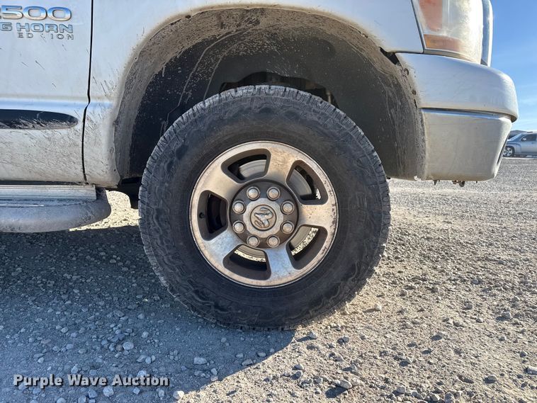 image for item EP2901 2006 Dodge Ram 2500 Ext. Cab pickup truck