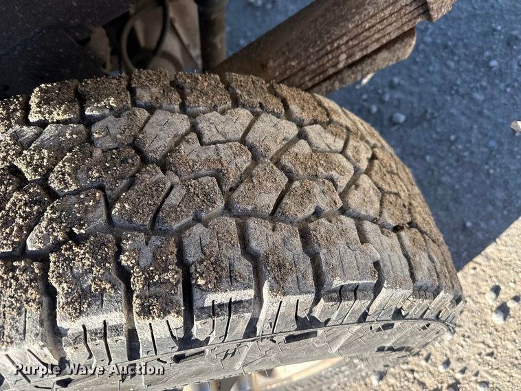 image for item EP2901 2006 Dodge Ram 2500 Ext. Cab pickup truck