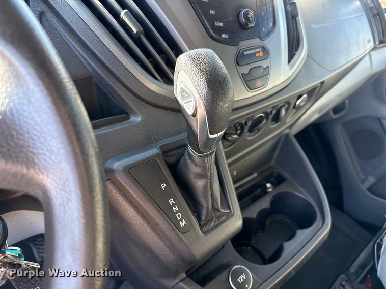 image for item EP2904 2017 Ford Transit van