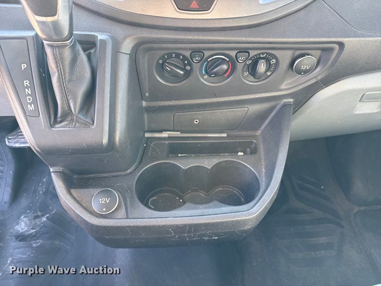 image for item EP2904 2017 Ford Transit van