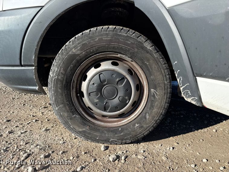 image for item EP2904 2017 Ford Transit van