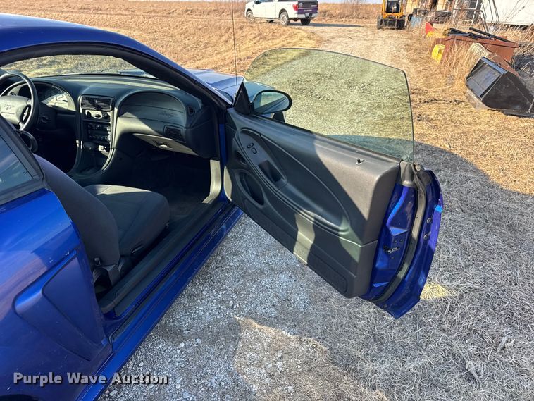 image for item ER0416 2003 Ford Mustang 