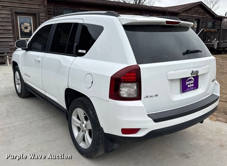 image for item ER0426 2016 Jeep Compass SUV