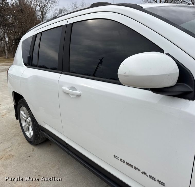 image for item ER0426 2016 Jeep Compass SUV