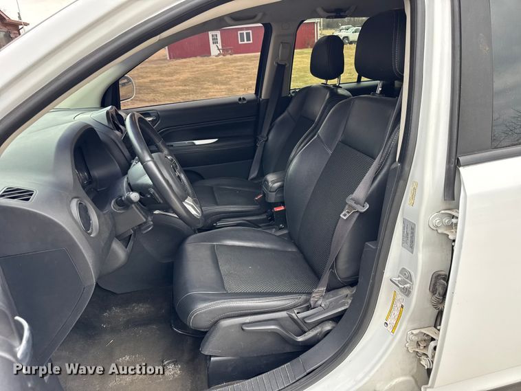 image for item ER0426 2016 Jeep Compass SUV