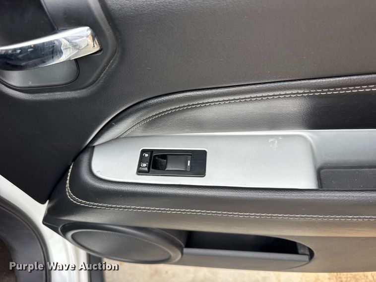 image for item ER0426 2016 Jeep Compass SUV