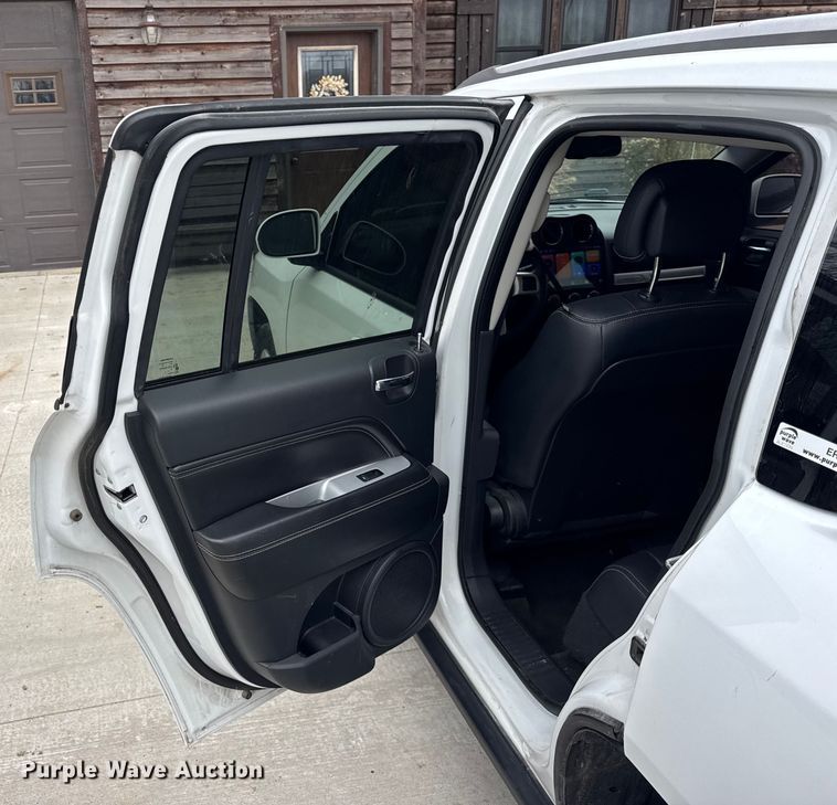 image for item ER0426 2016 Jeep Compass SUV