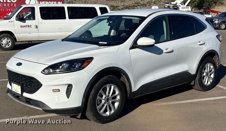 image for item ER7508 2021 Ford Escape SUV