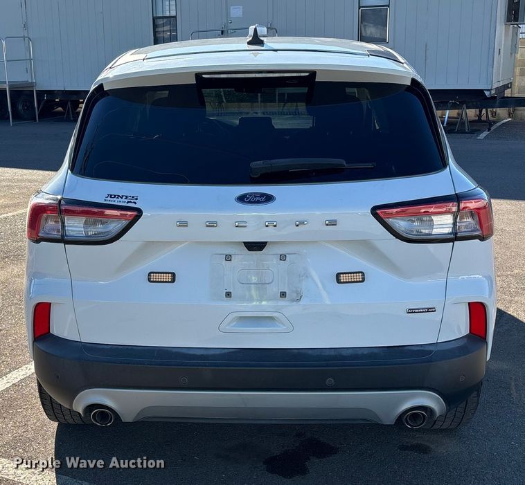 image for item ER7508 2021 Ford Escape SUV