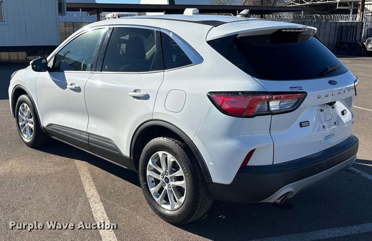 image for item ER7508 2021 Ford Escape SUV