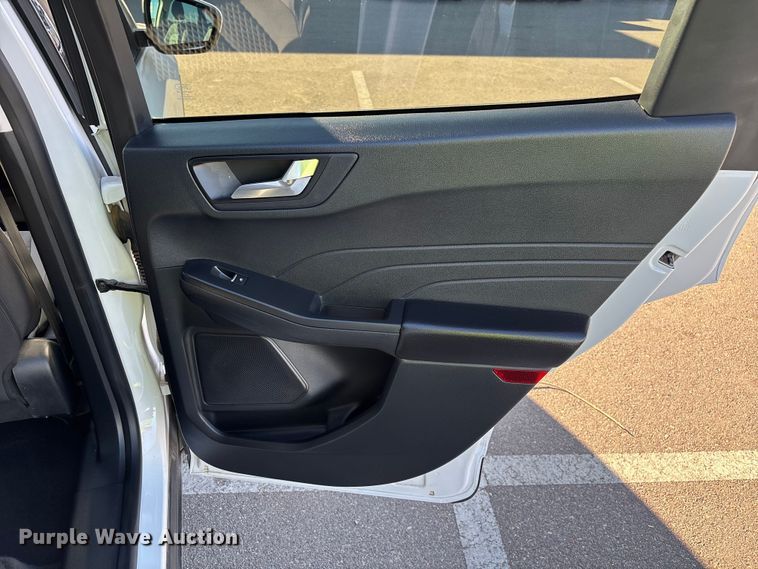 image for item ER7508 2021 Ford Escape SUV