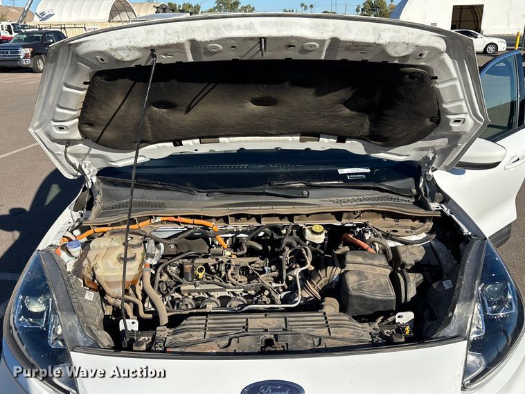 image for item ER7508 2021 Ford Escape SUV