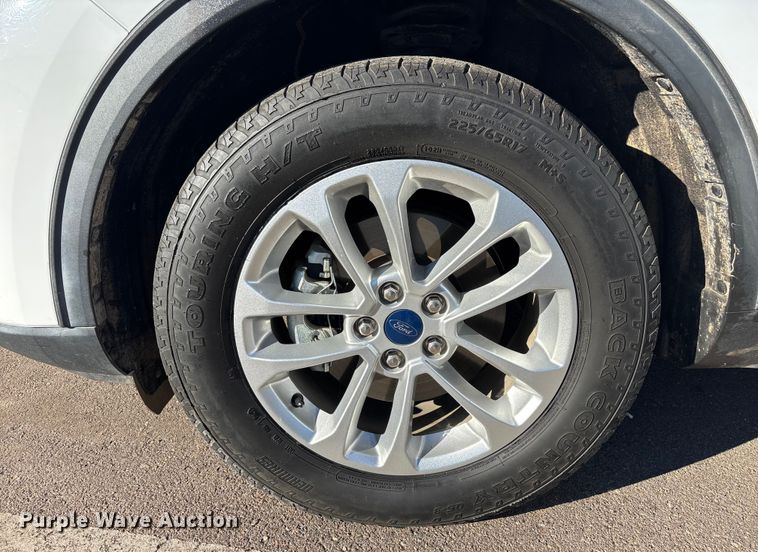 image for item ER7508 2021 Ford Escape SUV