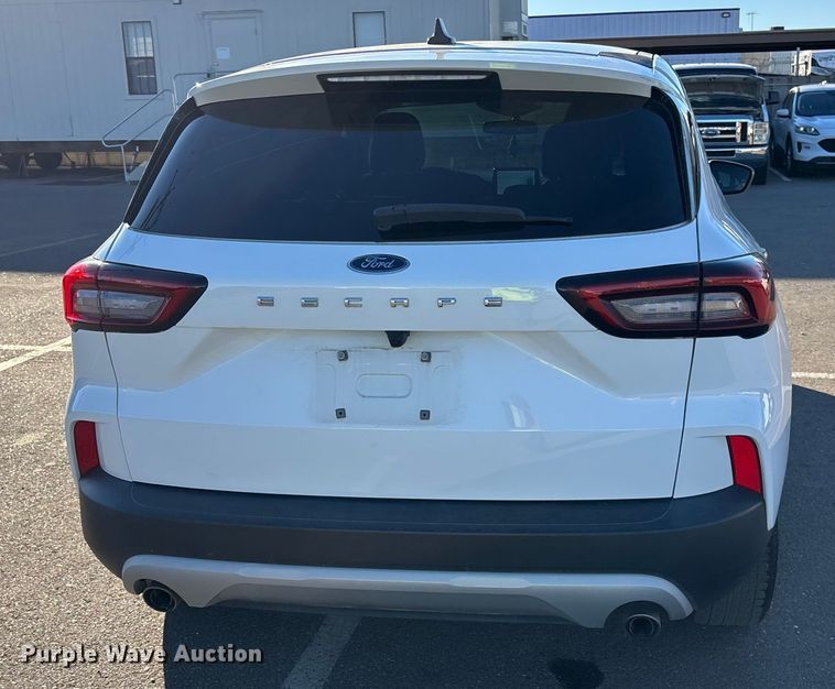 image for item ER7511 2023 Ford Escape SUV
