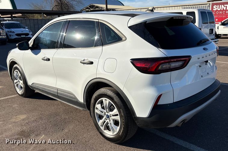 image for item ER7511 2023 Ford Escape SUV