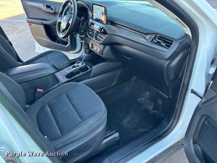 image for item ER7511 2023 Ford Escape SUV