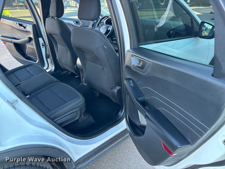 image for item ER7511 2023 Ford Escape SUV