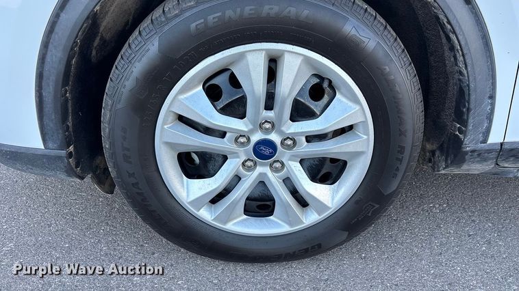 image for item ER7511 2023 Ford Escape SUV