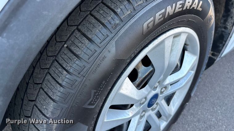 image for item ER7511 2023 Ford Escape SUV