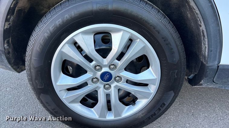 image for item ER7511 2023 Ford Escape SUV