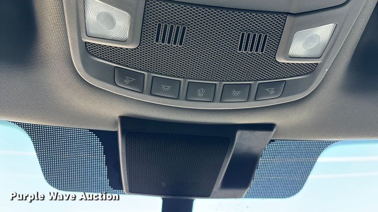 image for item ER7512 2019 Ford F150 XLT Crew Cab pickup truck