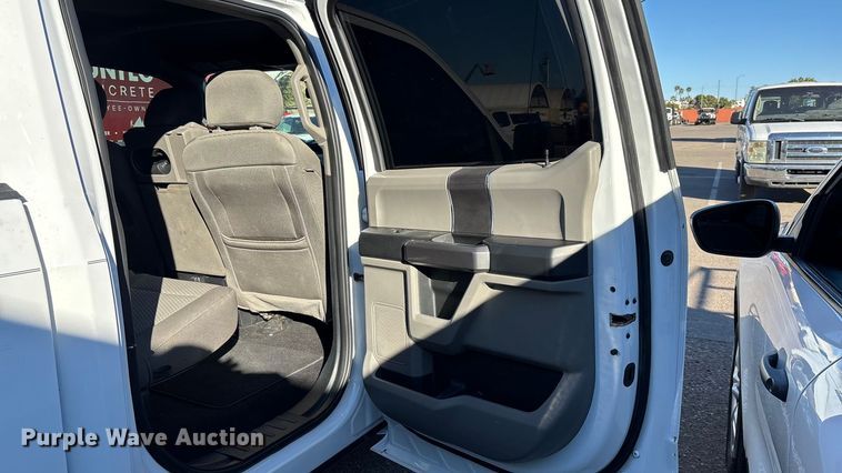 image for item ER7512 2019 Ford F150 XLT Crew Cab pickup truck