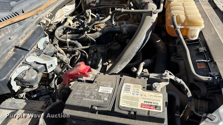 image for item ER7512 2019 Ford F150 XLT Crew Cab pickup truck