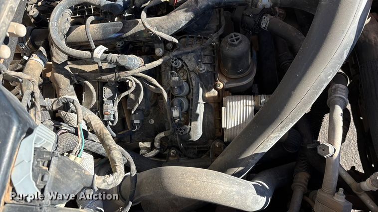 image for item ER7512 2019 Ford F150 XLT Crew Cab pickup truck