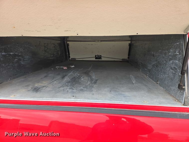 image for item ES2831 2018 Chevrolet Silverado 2500HD pickup truck