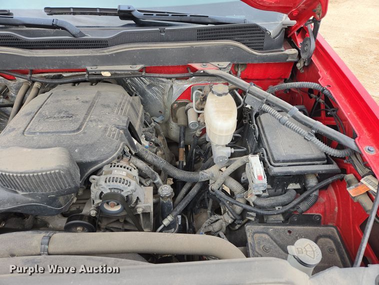 image for item ES2831 2018 Chevrolet Silverado 2500HD pickup truck