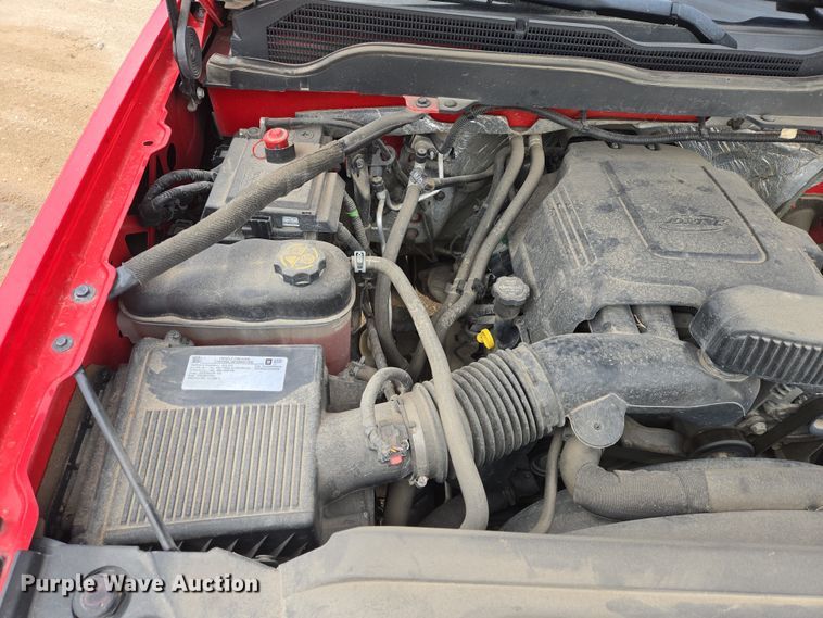 image for item ES2831 2018 Chevrolet Silverado 2500HD pickup truck