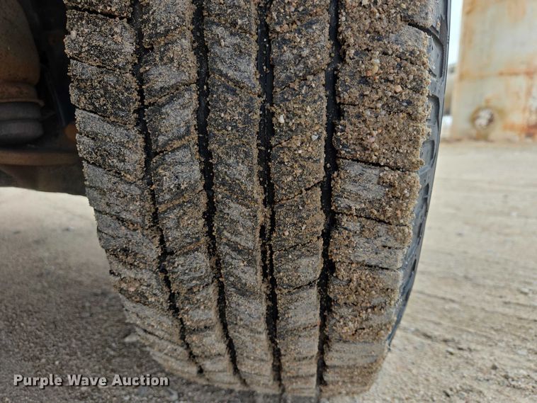 image for item ES2831 2018 Chevrolet Silverado 2500HD pickup truck