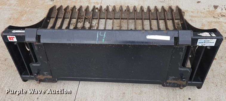 image for item ES2836 Jenkins compact utility loader rock bucket