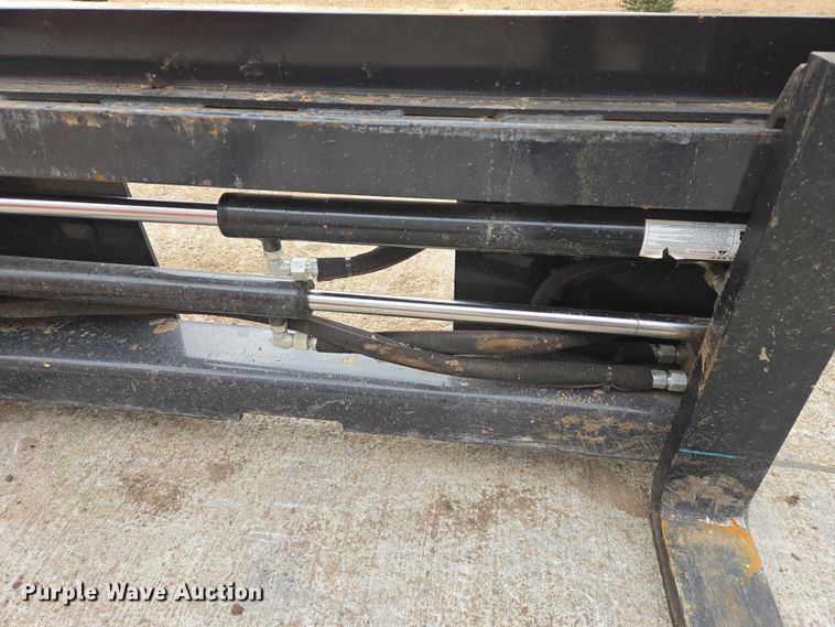 image for item ES2839 2025 Wolverine PFA-11-3300G skid steer forks