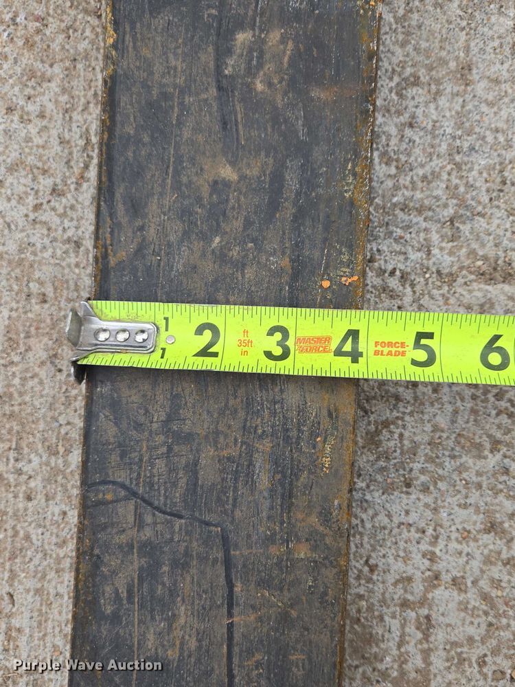 image for item ES2839 2025 Wolverine PFA-11-3300G skid steer forks