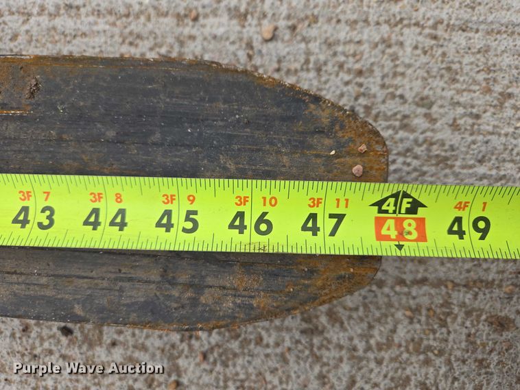 image for item ES2839 2025 Wolverine PFA-11-3300G skid steer forks