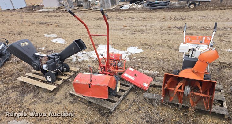 image for item ES2843 Lawn equipment