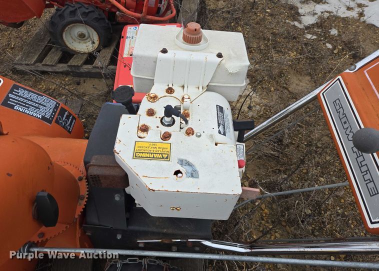 image for item ES2843 Lawn equipment