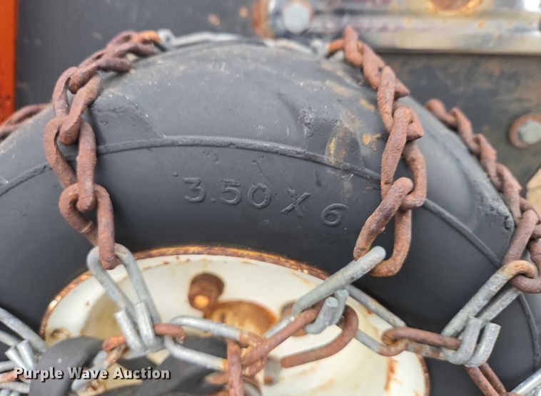 image for item ES2843 Lawn equipment