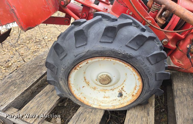 image for item ES2843 Lawn equipment