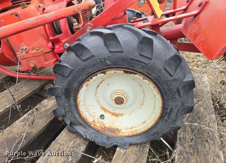 image for item ES2843 Lawn equipment