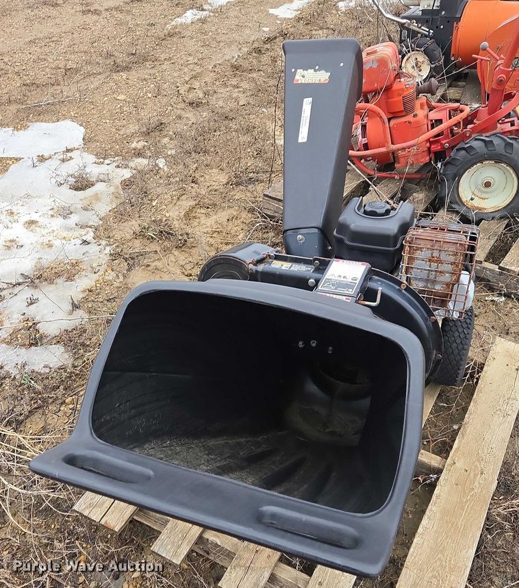 image for item ES2843 Lawn equipment