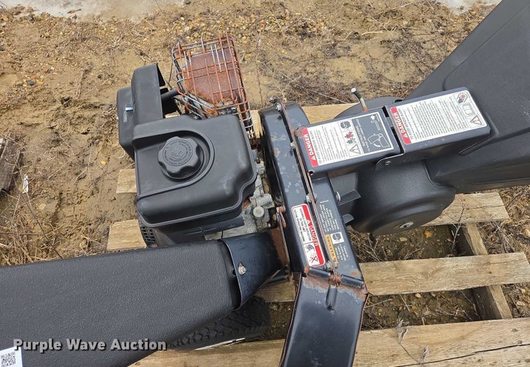 image for item ES2843 Lawn equipment