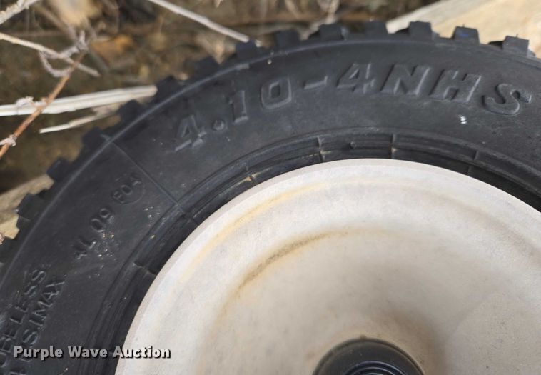 image for item ES2843 Lawn equipment