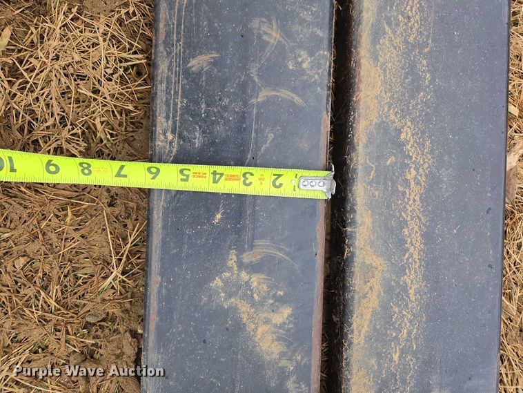 image for item ES2859 (2) wheel loader forks