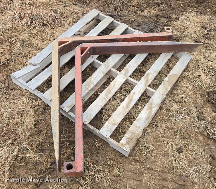 image for item ES2859 (2) wheel loader forks