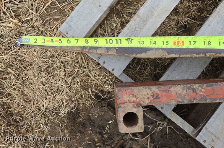 image for item ES2859 (2) wheel loader forks