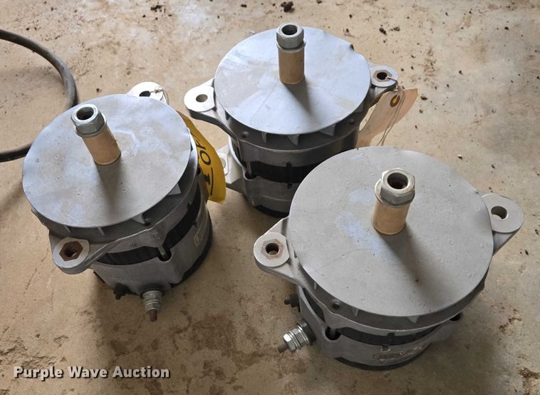 image for item ES2867 (3) Caterpillar alternators