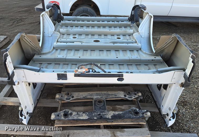 image for item ES2870 Ford pickup truck bed